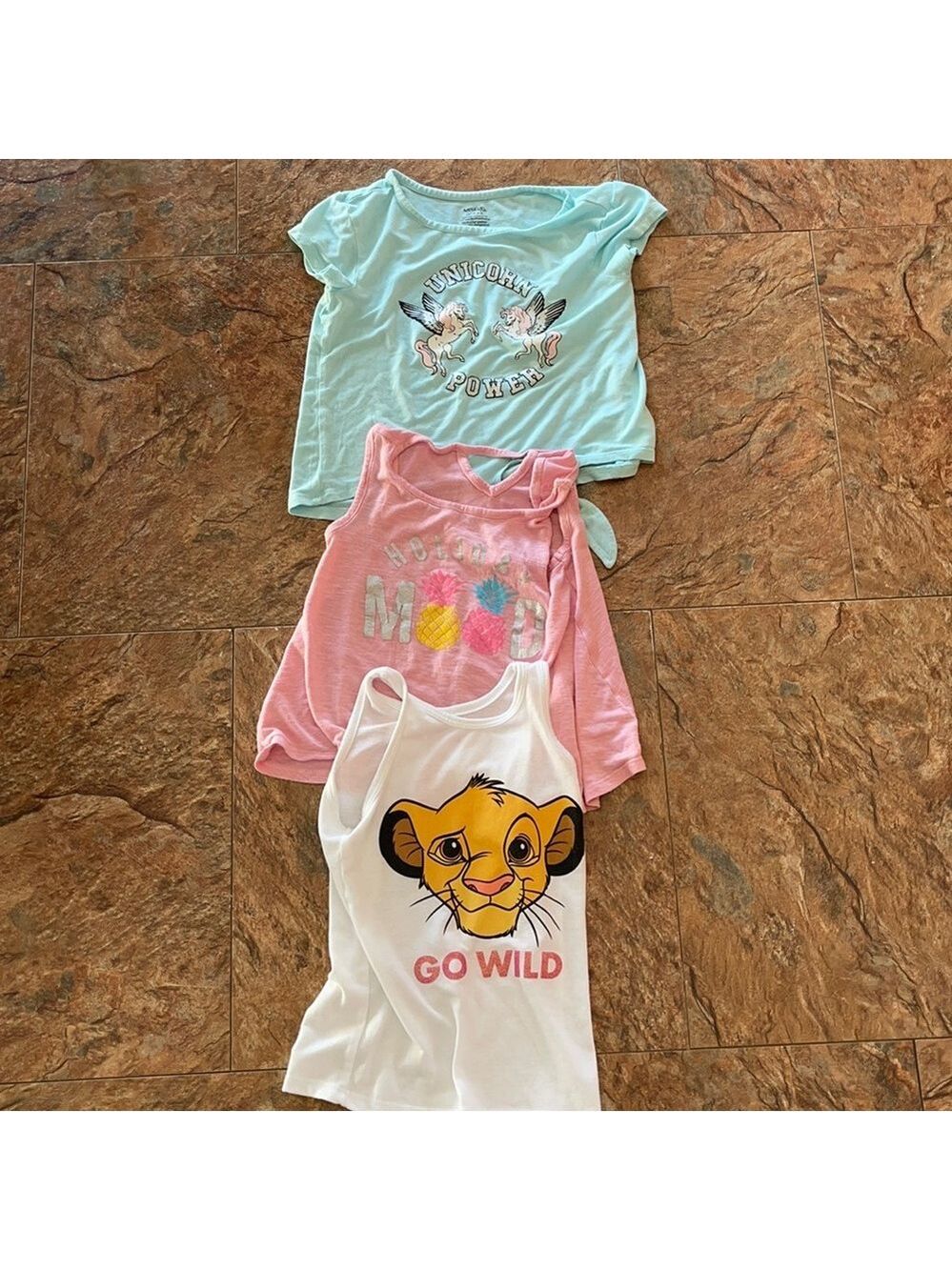Bundle of 3 kids tops. Size 4/5.
